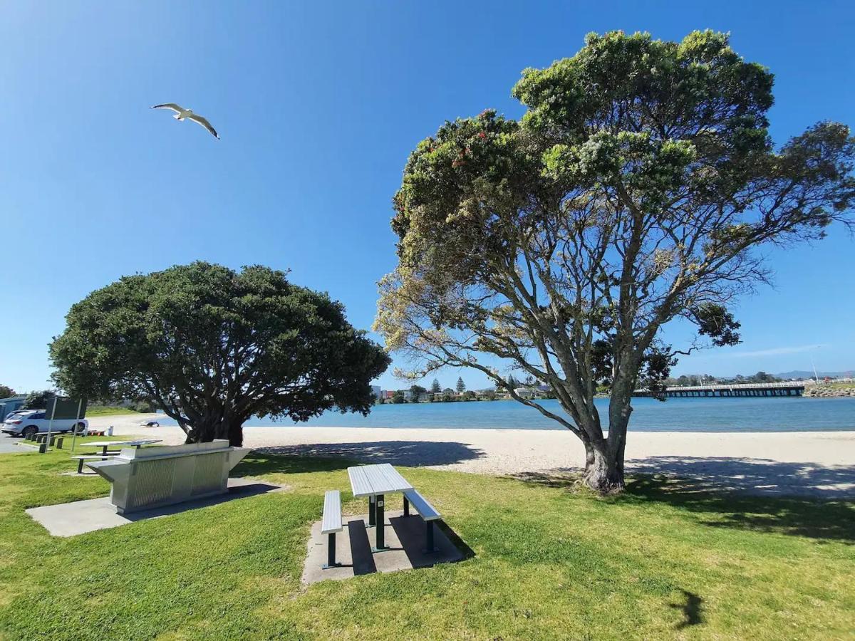 Tauranga - Big, Beautiful Villa On The Water! מראה חיצוני תמונה
